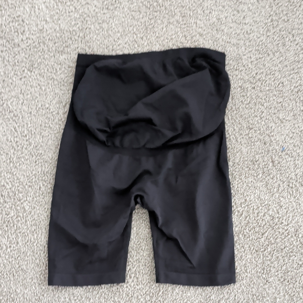 Shein Maternity Black Yoga Shorts Size XL